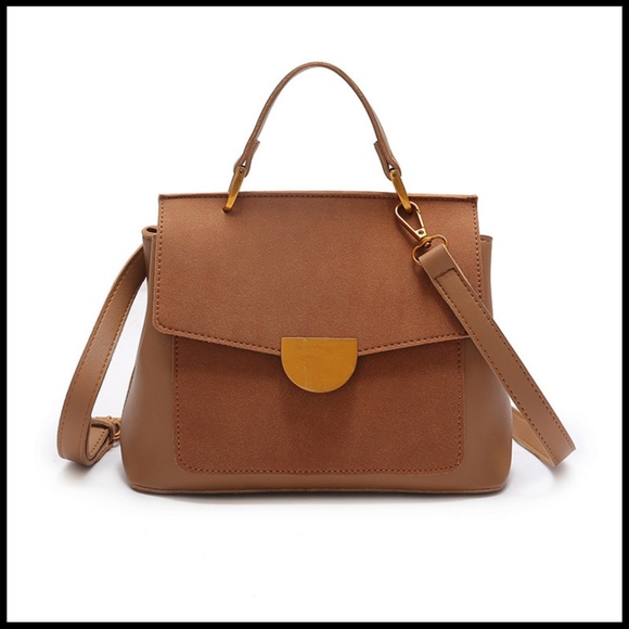 NEW LYON Crossbody - Picture 3 of 8